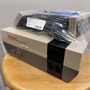 Nintendo Nes-001